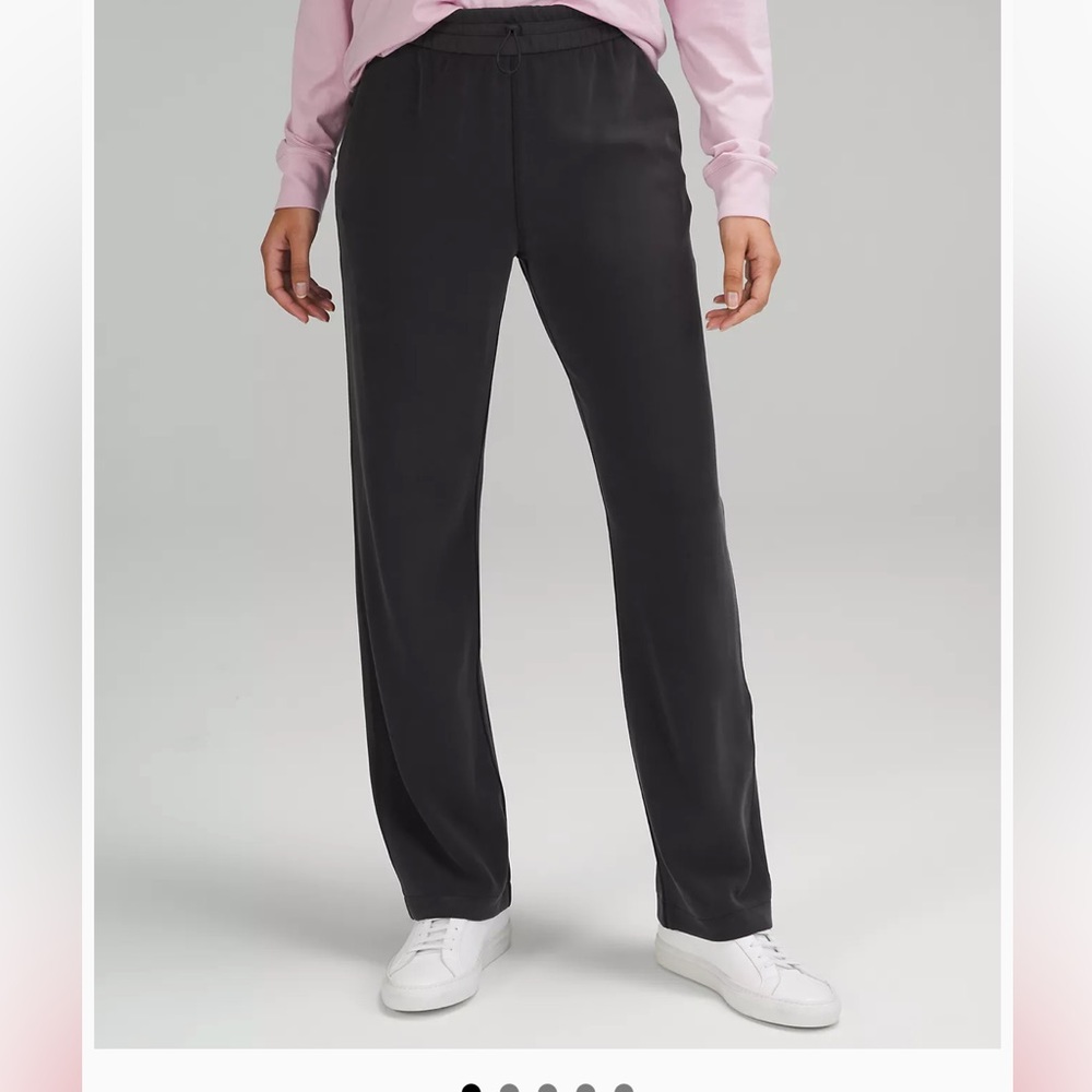 Lululemon Softstreme High-Rise Pant
Full Length- NWOT